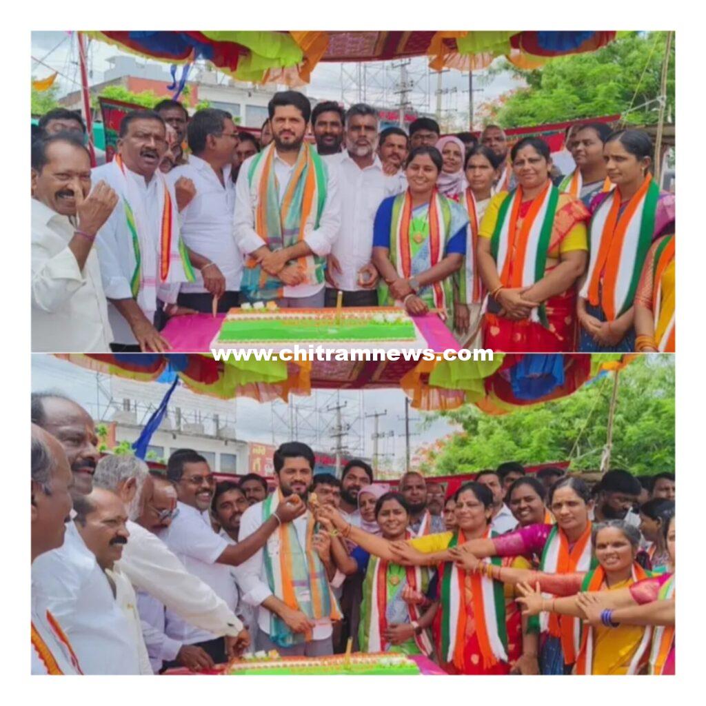 ఘనంగా రాహుల్ గాంధీ జన్మదిన వేడుకలు