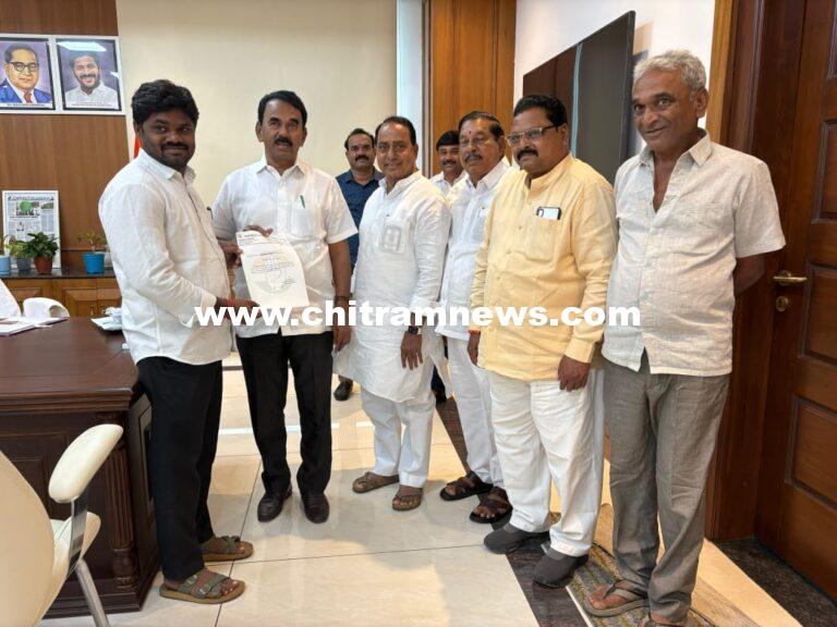 బోథ్ రెవెన్యూ డివిజన్ ఏర్పాటు చేయండి