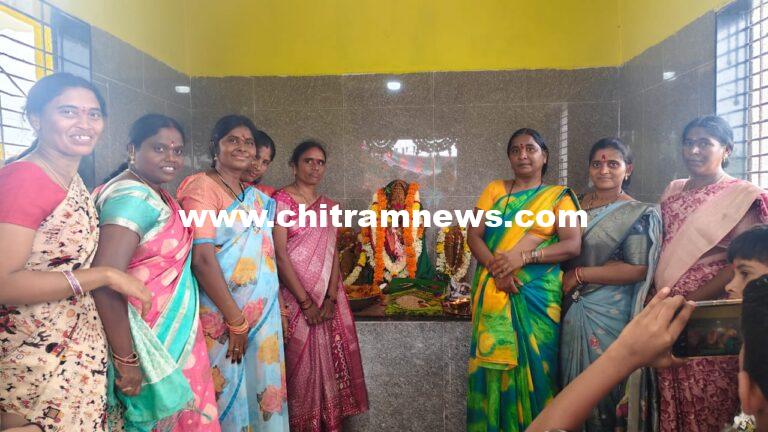 ఘనంగా పోచమ్మ తల్లి విగ్రహ ప్రతిష్ఠాపన