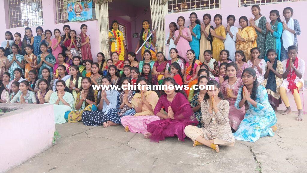 బోథ్ కేజీబీవీలో పోచమ్మ తల్లికి బోనాలు