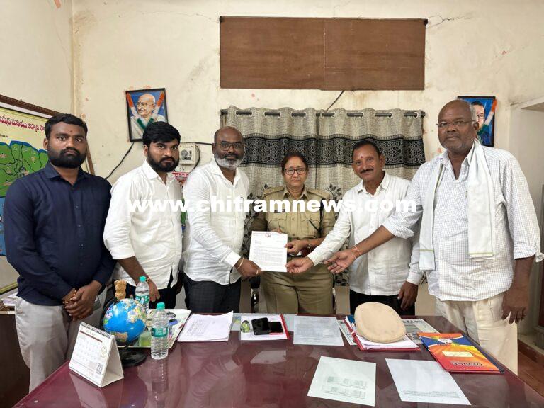 కల్తీ కల్లు మహమ్మారి నుంచి ప్రజలను కాపాడాలని వినతి