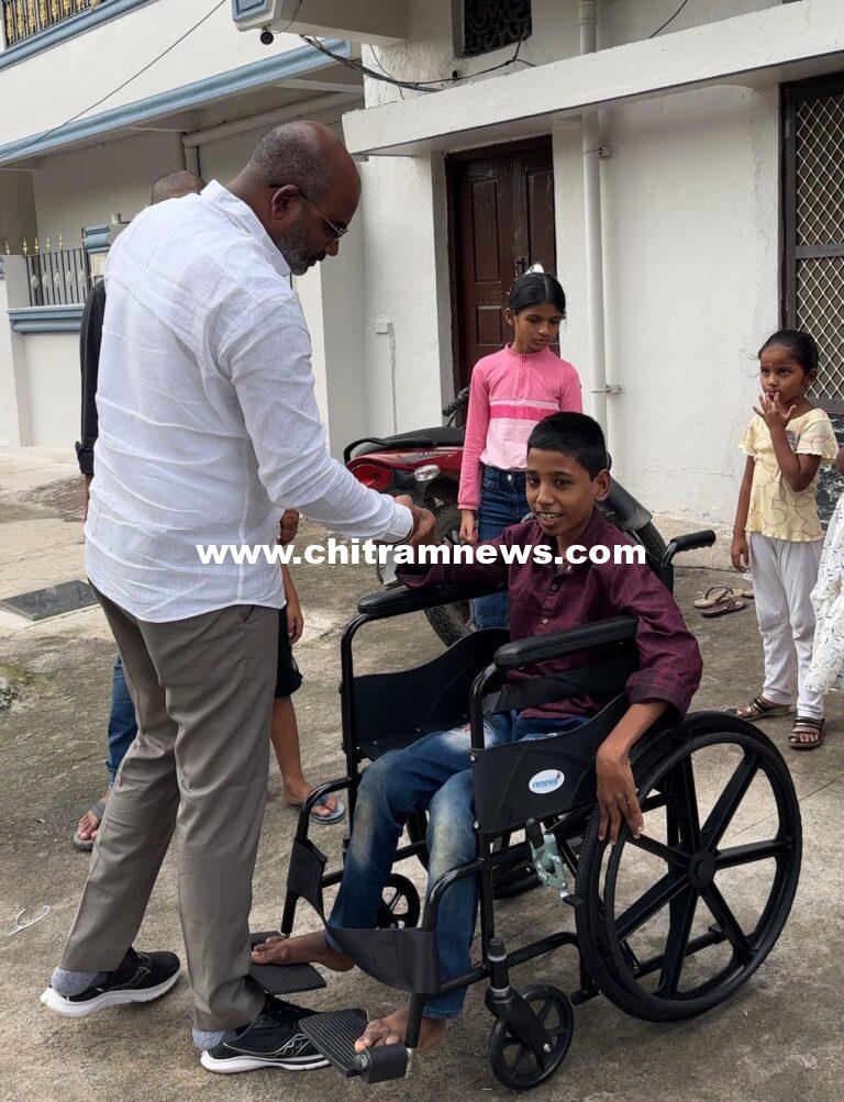 సామాజిక కార్యకర్త ముడుపు మౌనిష్ రెడ్డి ఉదారత