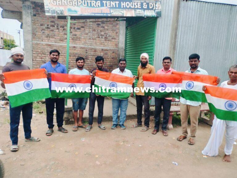 బేలలో హర్ ఘర్ తిరంగా ప్రచారం