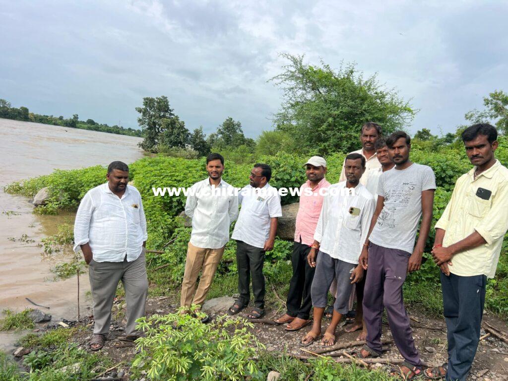 ప్రభుత్వం రైతులను ఆదుకోవాలి