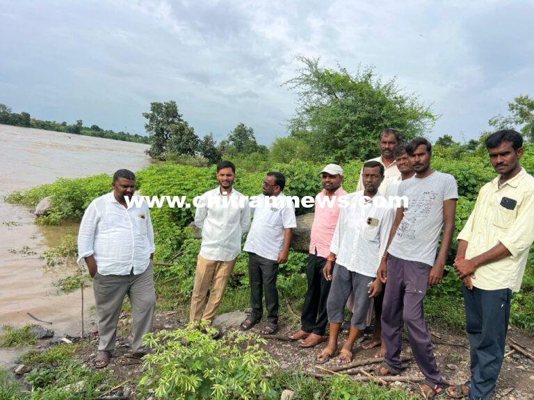 ప్రభుత్వం రైతులను ఆదుకోవాలి