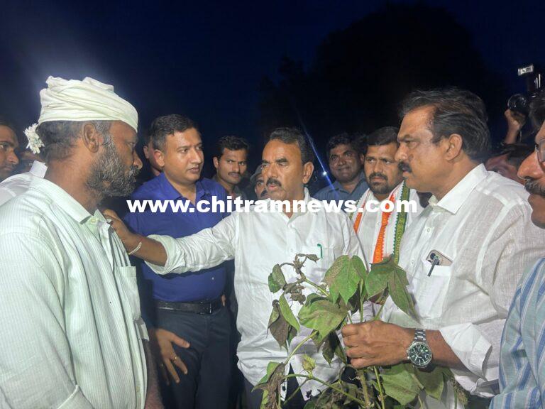 వరదలపై అధికారులతో సమీక్ష.. పంటలు పరిశీలన