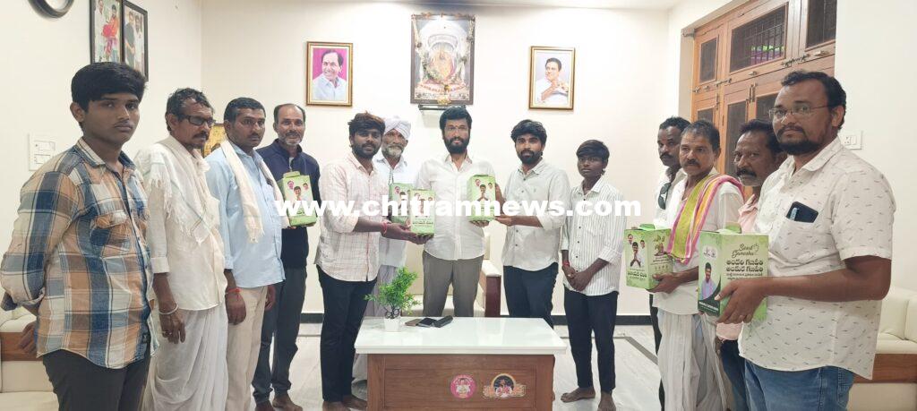 మట్టి గణపతులనే పూజిద్దాం- బోథ్ ఎమ్మెల్యే అనిల్ జాధవ్