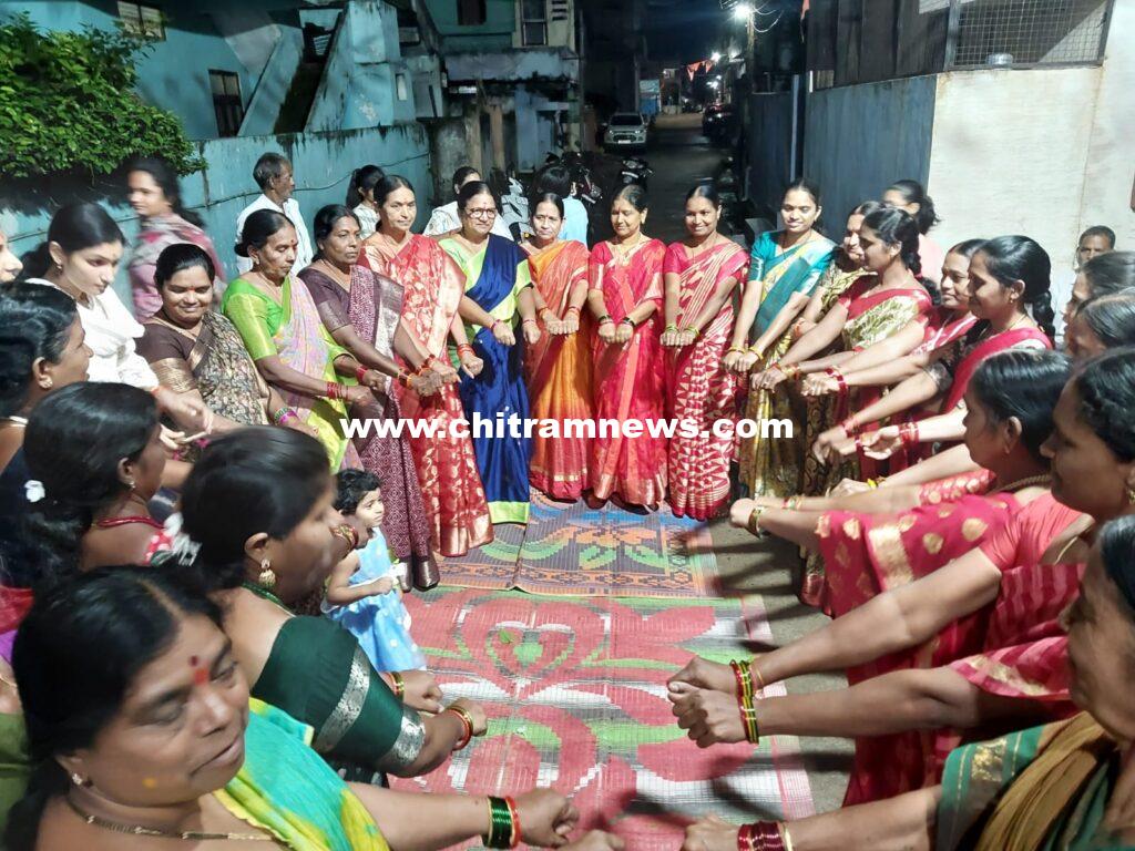 ఆకట్టుకుంటున్న రెడ్డి బాలల గణేష్ మండలి గణేషుడు