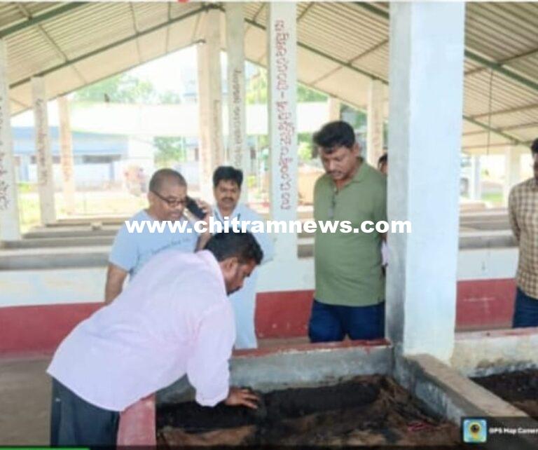 మాధవపట్నం  సందర్శించిన కాకినాడ జిల్లా  పంచాయతీ అధికారి రవి కుమార్