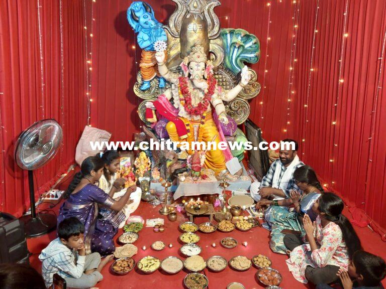 ఘనంగా బాలల గణేష్ మండలి  గణనాథునికి పూజలు