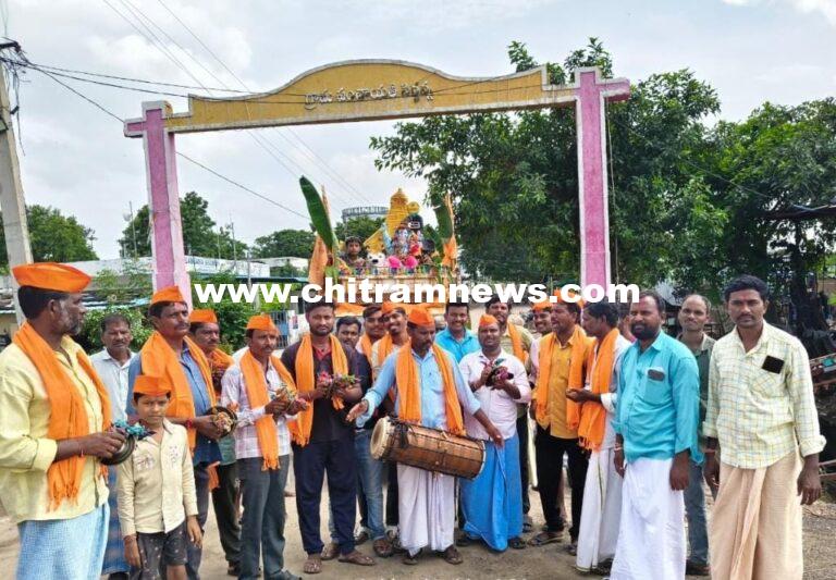 భక్తి శ్రద్ధలతో గణేష్ నిమజ్జనం