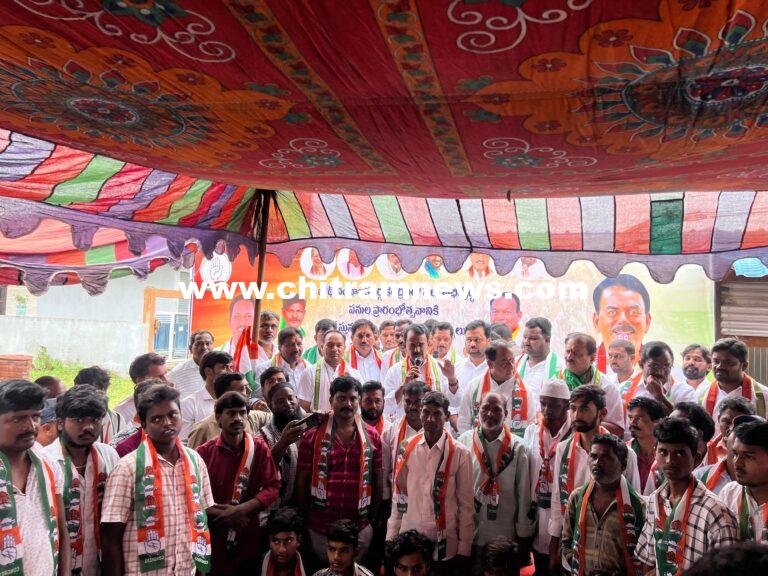 బోథ్ నియోజకవర్గంలో కాంగ్రెస్ పార్టీలో భారీ చేరికలు