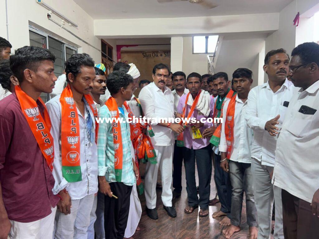 BJP: బీజేపీలో పలువురు చేరిక
