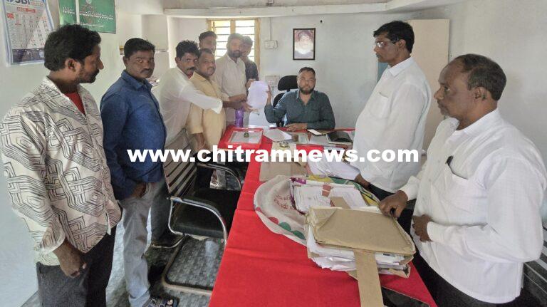 ఆధార్ సెంటర్ ప్రారంభించాలి