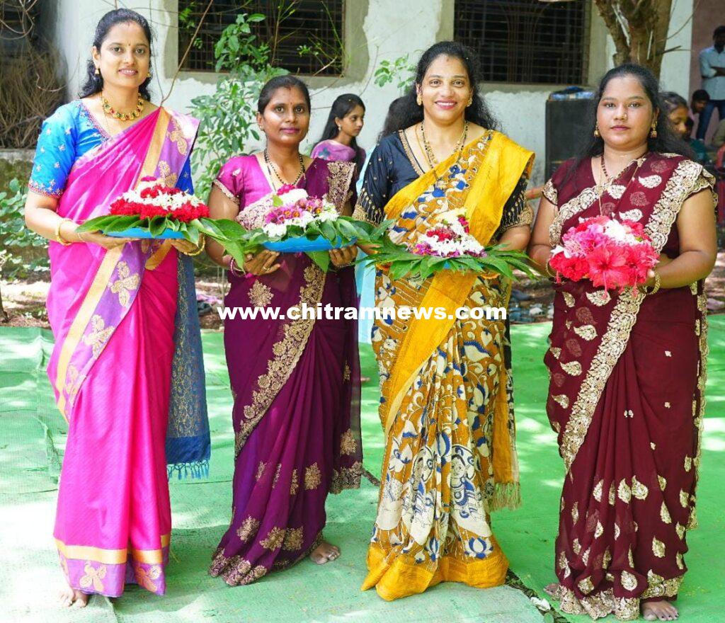 ఘనంగా బతుకమ్మ సంబరాలు