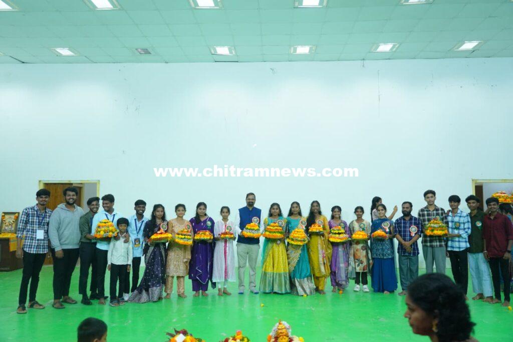 బాసర ఆర్జీయూకేటీలో ఘనంగా బతుకమ్మ సంబరాలు  
