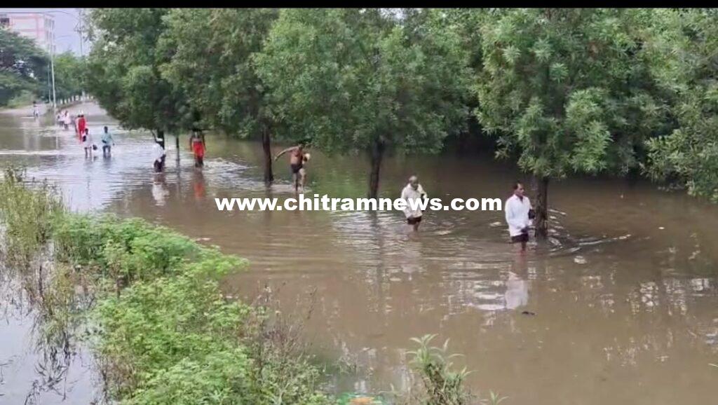 బాసరలో వరద బీభత్సం   