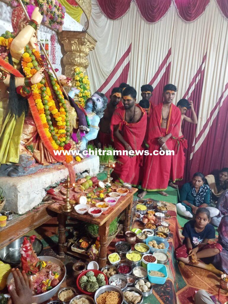 దుర్గమ్మకు 51 రకాల నైవేద్యాలు