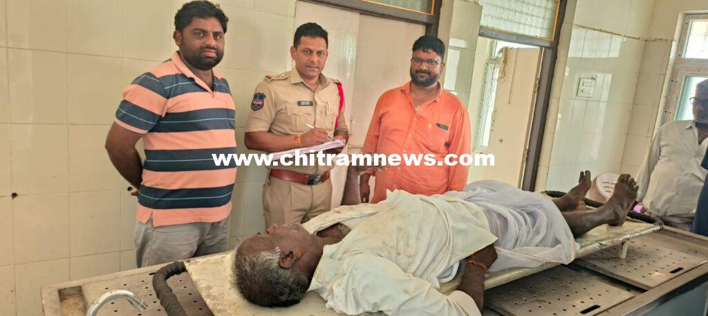 సోలార్  ఫెన్సింగ్ కు కాలు తగిలి ఒకరి మృతి