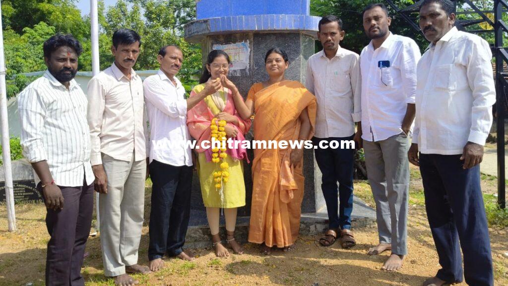 పేదింటి బిడ్డకు ప్రభుత్వ కాలేజీలో ఎంబీబీఎస్ సీటు 