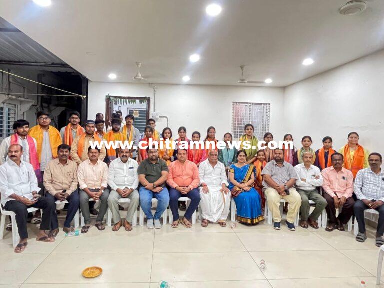 వైద్య వృత్తిలో రాణించి పేదలకు సేవలందించాలి: ఎమ్మెల్యే పవార్ రామారావ్ పటేల్