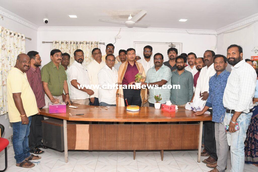 కలెక్టర్  రాజర్షి షాకు శుభాకాంక్షల వెల్లువ