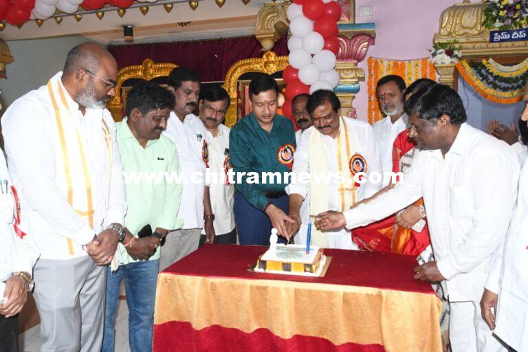 ఘనంగా శ్రీ సత్యసాయి బాబా 100వ జయంతి వేడుకలు