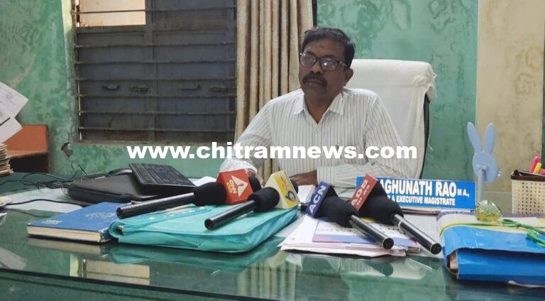 ఇందిరమ్మ ఇళ్ల పేరిట జోరుగా ఇసుక వ్యాపారం