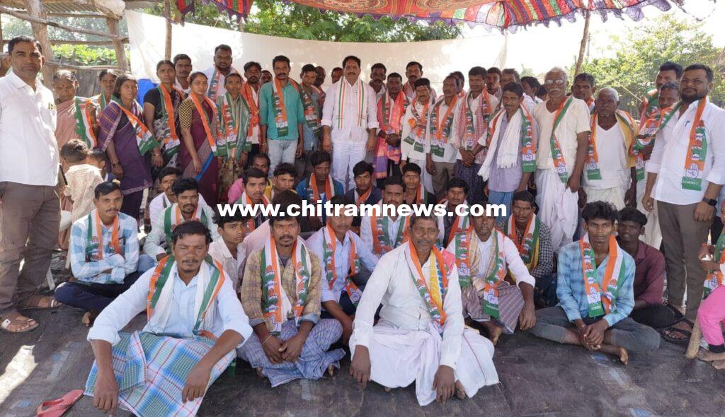 నేరడిగొండ మండలంలో బీఆర్ఎస్ కు భారీ షాక్