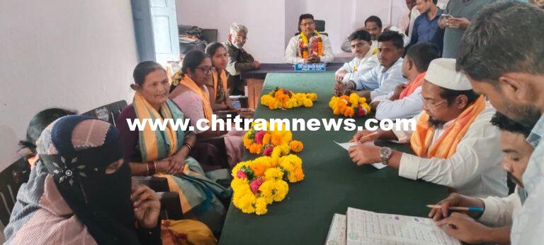 కొలువుదీరిన పెద్దూర్ గ్రామ పంచాయ‌తీ పాల‌క‌వర్గం