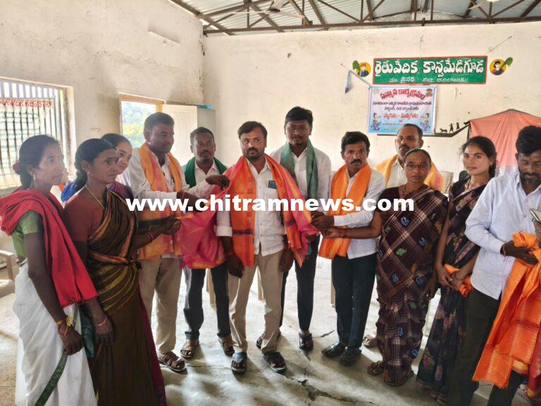 సర్పంచుల సంఘం సాత్నాల మండల అధ్యక్షుడిగా కుంచాల మహేందర్