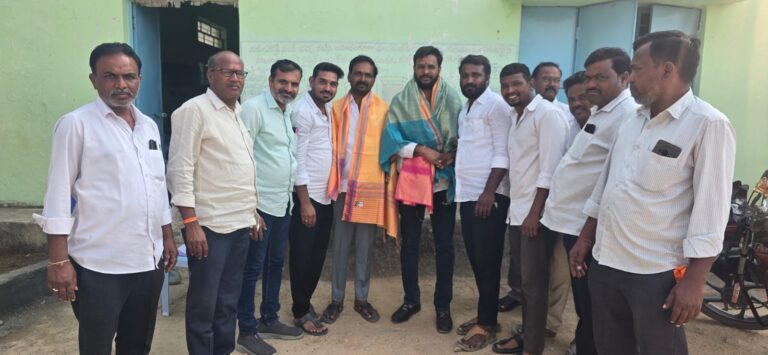 సర్పంచుల సంఘం భోరజ్ మండల అధ్యక్షుడిగా గాజుల ప్రద్యుమ్న