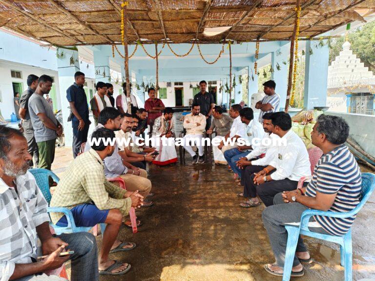 భానుశర్మ కుటుంబానికి ఎంపీ రఘునందనరావు పరామర్శ 