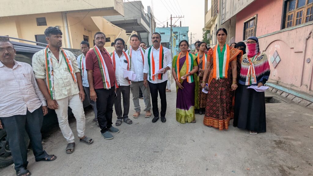 34వ వార్డు కౌన్సిలర్ గా గోక దేవారెడ్డిని భారీ మెజార్టీతో గెలిపించండి