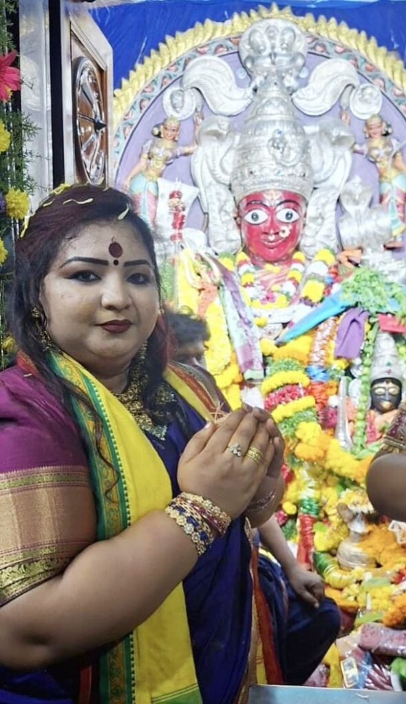 శ్రీకొల్లేటి పెద్దింటి అమ్మవారిని దర్శించుకున్న ముంగర ఉమాదేవి