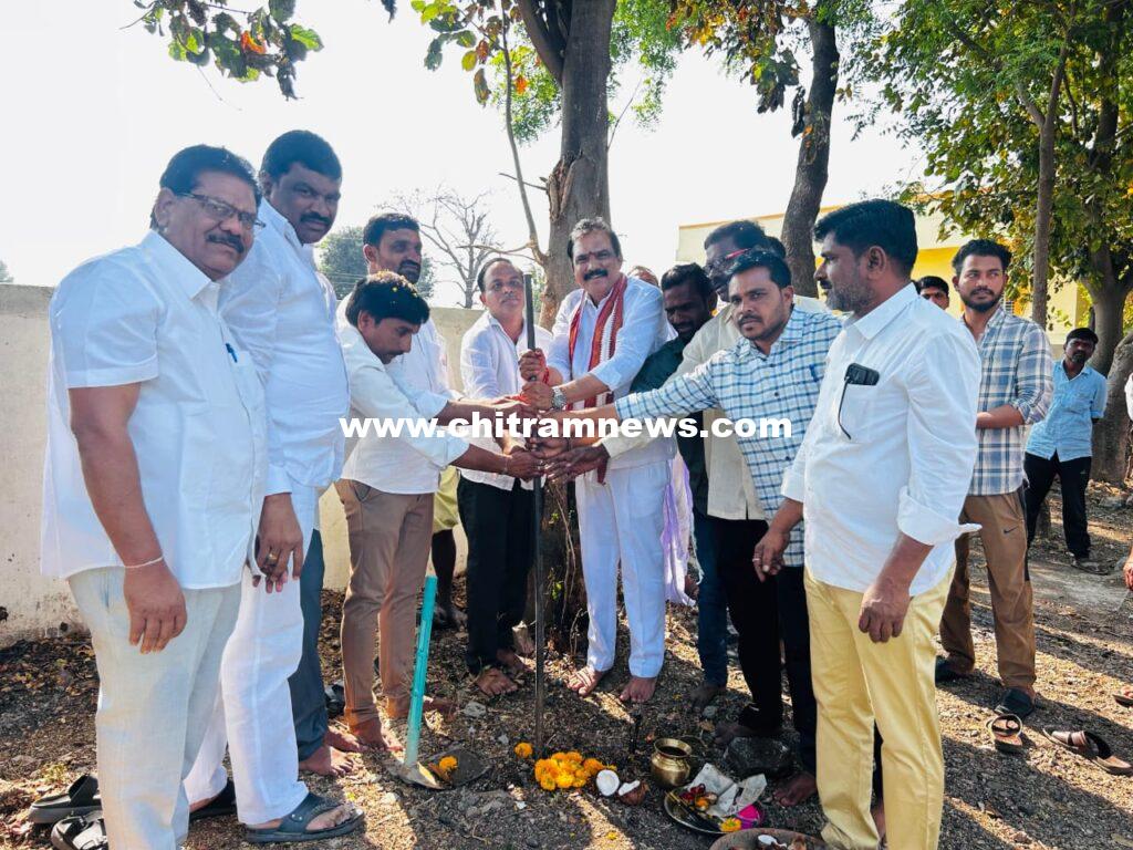 బాలాపూర్‌లో కిచెన్ షెడ్ నిర్మాణానికి భూమిపూజ చేసిన ఎమ్మెల్యే పాయల్ శంకర్