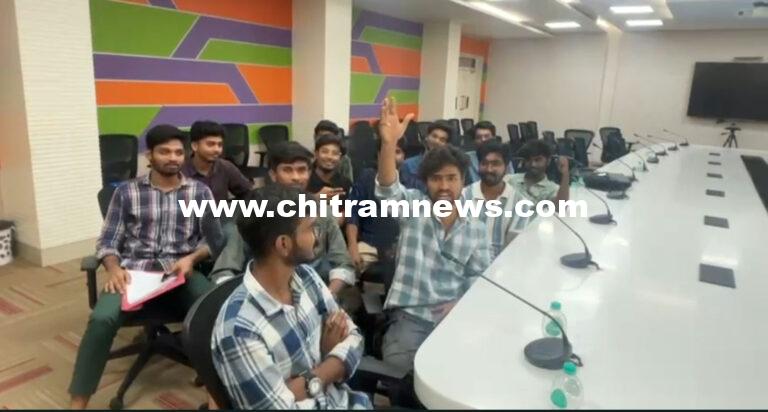 ఆర్జీయూకేటీలో అడ్మినిస్ట్రేటివ్ ఆఫీసర్ నియామకంపై విద్యార్థుల నిరసన