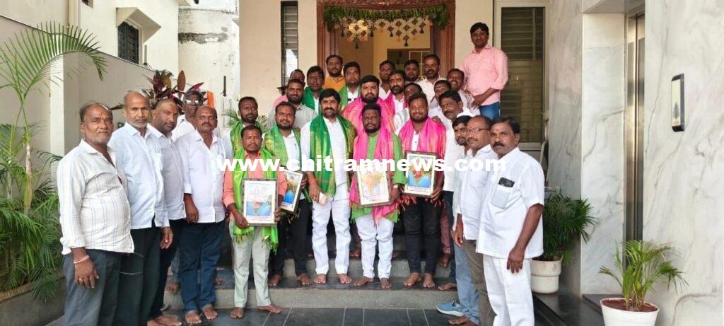 భైంసా మున్సిపల్ నూతన కార్యవర్గానికి మున్నూరు కాపు సంఘం సన్మానం