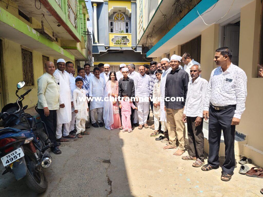 నిర్మల్ జిల్లాలో ఘనంగా రంజాన్ వేడుకలు