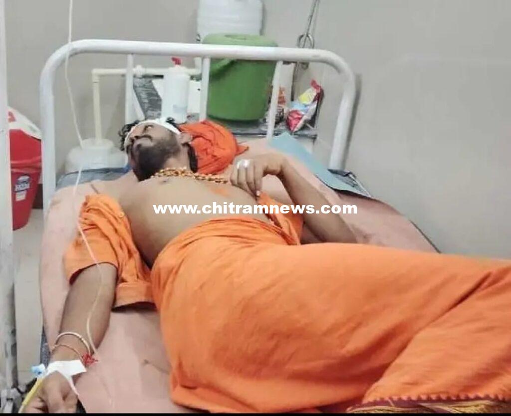 రోడ్డు ప్రమాదంలో ఒకరికి తీవ్ర గాయాలు