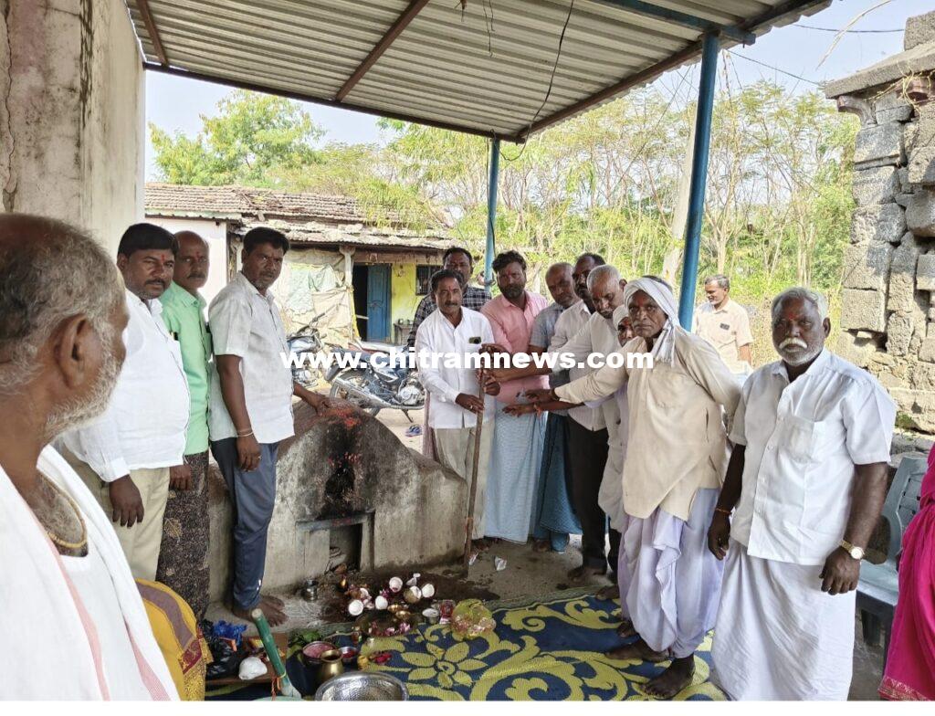 మైసమ్మ ఆలయానికి భూమి పూజ చేసిన సర్పంచ్ మంచాల భూపతిరెడ్డి
