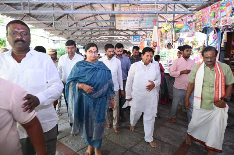 బాసర ఆలయ అభివృద్ధికి ప్రభుత్వం కట్టుబడి ఉంది : ప్రభుత్వ సలహాదారు సుదర్శన్ రెడ్డి