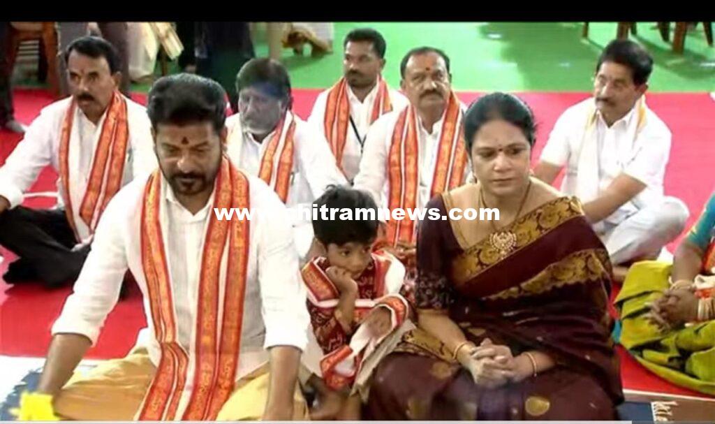 బాసర అమ్మవారి సన్నిధిలో సీఎం రేవంత్ రెడ్డి ప్రత్యేక పూజలు