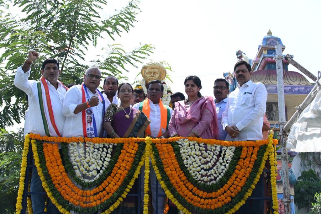 మహిళా అక్షరాస్యతకు జ్యోతిబా ఫులే ఎనలేని కృషి: ఎమ్మెల్యే ధన్ పాల్ సూర్యనారాయణ గుప్తా