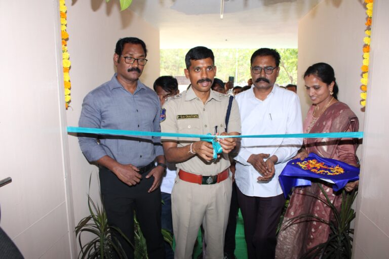 అవినీతి నిరోధక శాఖ నూతన కార్యాలయాన్ని ప్రారంభించిన సీపీ