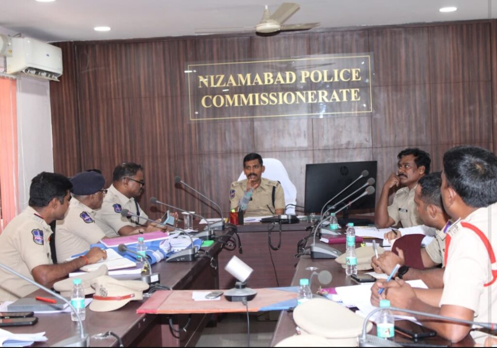 వైట్ కాలర్ నేరాల నివారణకు చర్యలు తీసుకోవాలి