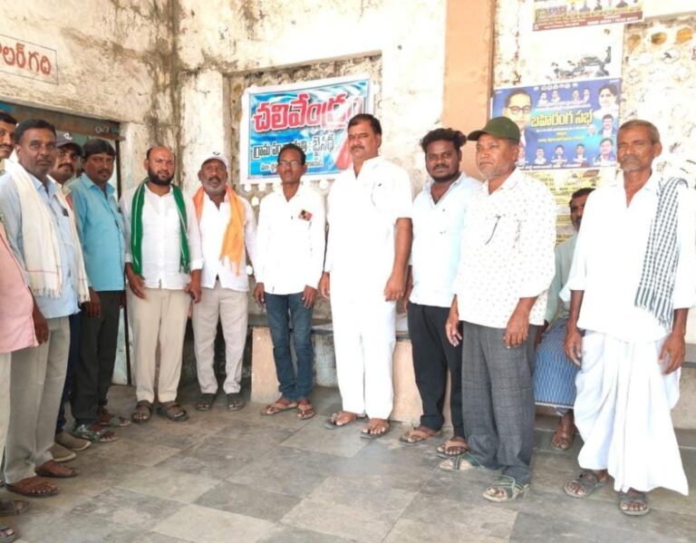 జైనథ్ బస్ స్టాండ్ ఆవరణలో చలివేంద్రం ప్రారంభం