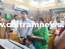 బాసర శ్రీ జ్ఞాన సరస్వతి అమ్మవారిని దర్శించుకున్న కలెక్టర్ భవేశ్ మిశ్రా దంపతులు