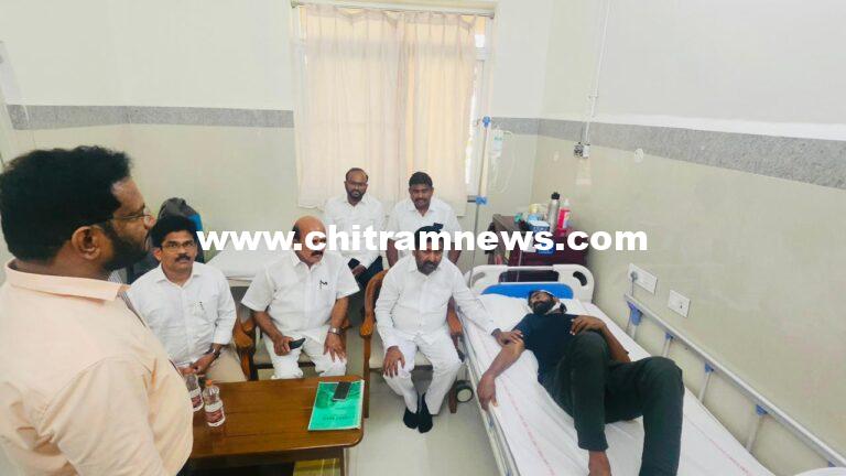 దుశ్చర్లను పరామర్శించిన సూర్యపేట ఎమ్మెల్యే జగదీష్ రెడ్డి