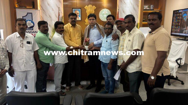 అర్హులైన జర్నలిస్టులందరికీ అక్రిడేషన్ కార్డులు, ఇళ్ల స్థలాలు కేటాయించాలి